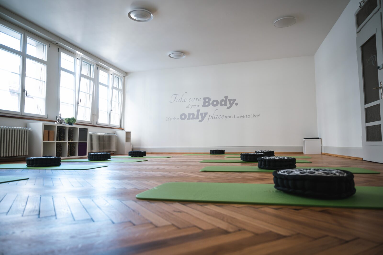 Slow Yoga und Vinyasa Yoga am Montagabend